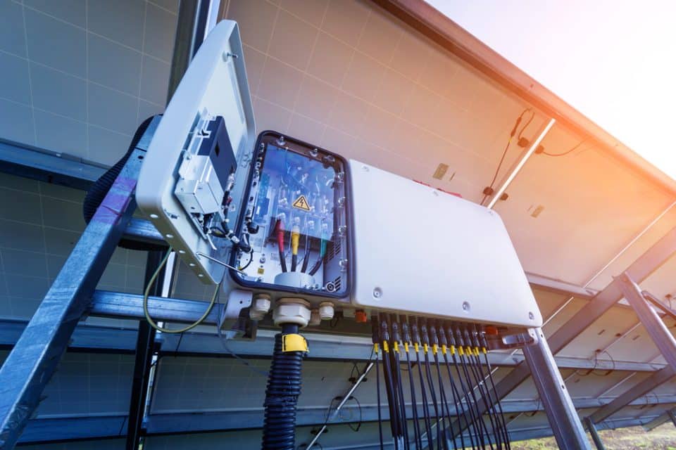 Commercial Solar Inverters | Business Inverter Systems | Solar Galaxy